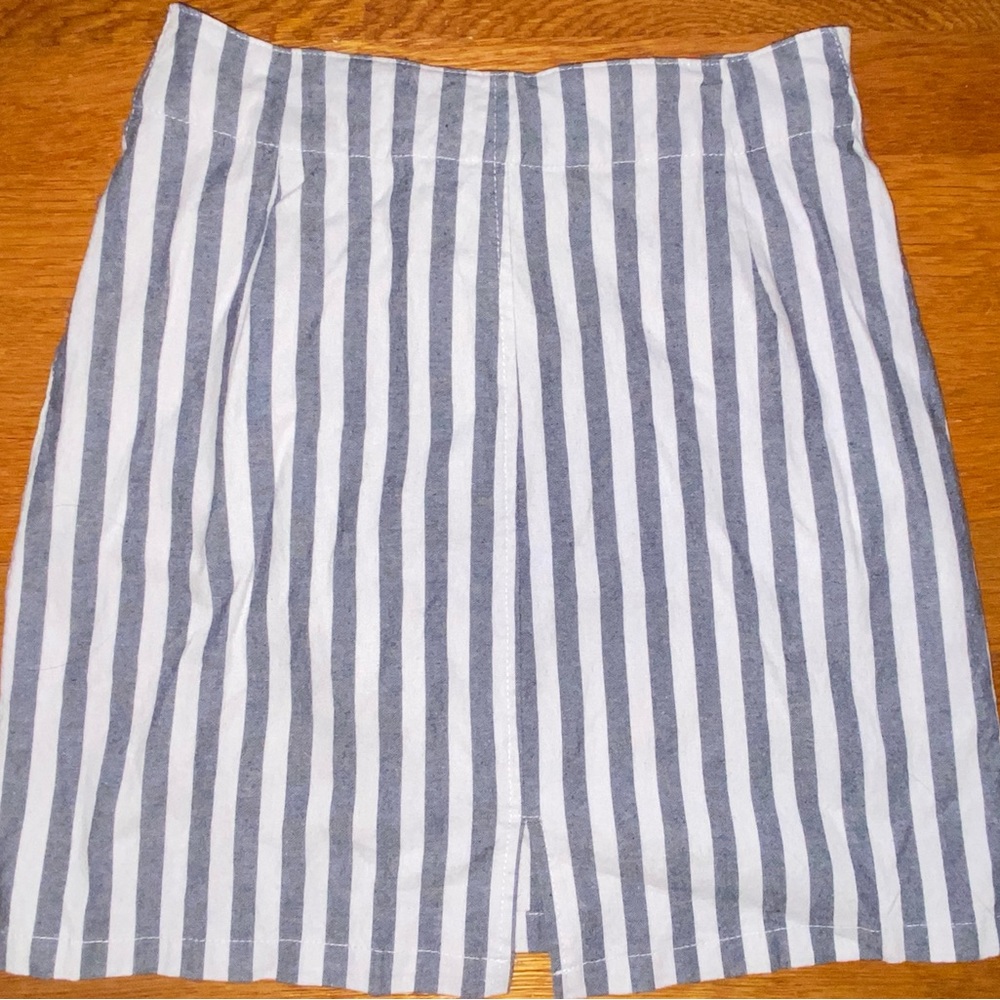 Brandy Melville Skirt